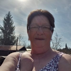 Meet your Posher, Valerie